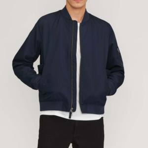 Chaqueta Cortavientos Personalizada de Invierno 2026 de Primera Calidad con Logotipo Personalizado al por Mayor, Ropa Universitaria para Hombre, Tallas Grandes, Chaquetas Lisas para Hombre 2026 - Product Image 4