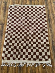 Tapis marocain en laine noué à la main, design brodé de style indien, tapis persan lavable pour intérieur et extérieur par ITHL - Product Image 6