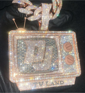 Anillo de Plata de Ley 925 Personalizado para Hombre con Diamantes de Corte Asscher Cultivados en Laboratorio de 4.79 Quilates y 24 Gramos, Certificado Clásico para Compromiso - Product Image 3