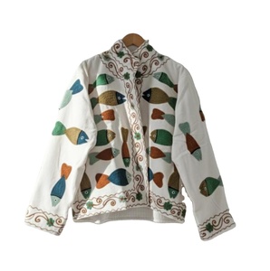 Women Embroidery Canvas Eco-Friendly <b>Quilted</b> Reversible Cotton Jacket-Wholesale Supplier From USA & China - Product Image 2