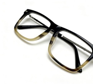 Handmade Buffalo Horn Sunglasses <b>Acrylic</b> <b>Frame</b> Lightweight Luxury Eyewear for Graduation Wedding Birthday Beach Resort Use - Product Image 1
