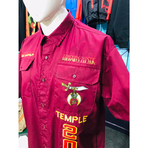 Chemise rouge personnalisée Shriners – Insigne maçonnique brodé « I Am Our Mystic Temple 2002 » - Product Image 2