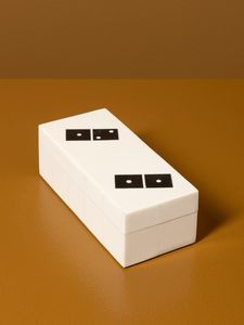 Juego de Dominó Blanco Decorativo con Caja de Dominó a Juego, Fichas de Dominó Personalizadas para Exhibición en Mesa de Centro, Colección Familiar de Resina - Product Image 5