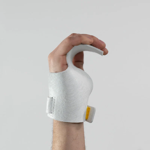 Unisex Leather Hand Grip for Weightlifting Gym Padded Palm Grips for Pull Ups Rows Fitness <b>Training</b> session Gear Supplier - Product Image 2