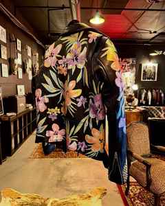 เสื้อแจ็คเก็ตวาร์ซิตี้ผู้ชายแบบลำลองสั่งทำพิเศษ คอตั้ง คุณภาพพรีเมียม มีให้เลือกหลายสี - Product Image 4