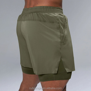 Shorts de sport noirs pour hommes, taille élastique, séchage rapide, avec poches, logo personnalisable au dos - Product Image 1