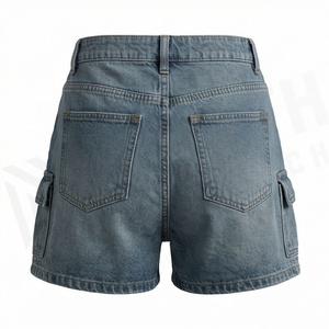 Jupe-short légère en maille bleu marine pour femme avec bordure en dentelle blanche, fermeture à cordon, coupe ajustée, taille basse élastique, 100 % polyester - Product Image 3