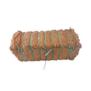 Filet en fibre de coco naturelle pour la couverture du sol et la croissance de la végétation dans les projets d'aménagement paysager - Product Image 1