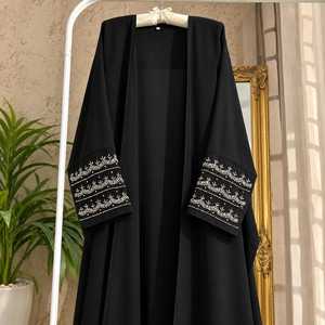 Nueva Abaya Bordada Vision para Mujer, Ropa Islámica Premium, Elegante Kimono Abierto por Delante, Ropa Musulmana de Diseño Intrincado - Product Image 2