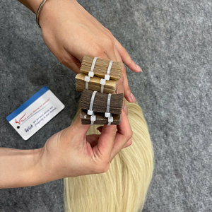 Extensions de cheveux naturels Remy vietnamiens de luxe à bandes adhésives, double épaisseur, lisses, aspect naturel, vente en gros - Product Image 3