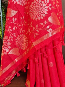 <b>Red</b> Silk <b>Saree</b> With Floral Design Traditional Wear For Women Wedding And Party Occasion India Pakistan Style - Product Image 4