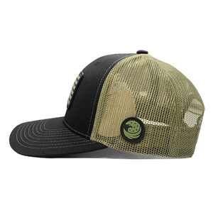 Casquettes en maille respirante à 6 panneaux avec patch en caoutchouc personnalisé multicolore, fermeture réglable pour hommes, vente en gros de couvre-chefs professionnels - Product Image 2