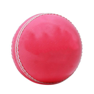 Pelota Dura Profesional de Cuatro Costuras para un Agarre Mejorado con los Dedos, Diseño Aerodinámico Avanzado para Lanzadores Rápidos - Product Image 3