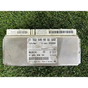 ECUs y Módulos de Computación Usados de Clase E 0325456532 - Product Image 1