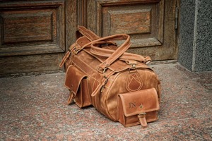 Sac de voyage week-end vintage en cuir véritable robuste pour hommes et femmes, grande capacité, portable, léger, avec pieds métalliques - Product Image 2