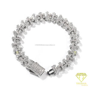 Collar de Lujo con Cadena de Estrellas Geométricas y Diamantes VVS Cultivados en Laboratorio, Plata de Ley 925 con Baño de Oro, para Compradores Mayoristas - Product Image 4