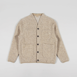 เสื้อคลุมคาร์ดิแกนขนสัตว์ผสมหนานุ่มสำหรับฤดูหนาว ยี่ห้อ Universal Works คอวี ติดกระดุมด้านหน้า มีกระเป๋าปะ  งานถักแบบลำลอง เหมาะสำหรับใส่ทำงาน - Product Image 1