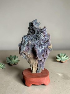 Grappe de cristal d'agate de raisin naturelle avec support en bois brun 10-20 cm, spécimen minéral, décoration d'intérieur, pierre de guérison, cadeau unique - Product Image 2