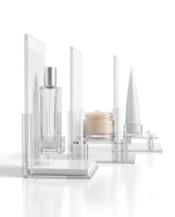 Nouveau présentoir autoportant moderne et tendance de haute qualité, écologique, pour la présentation de cosmétiques et de parfums en magasin, personnalisable et facile à assembler.