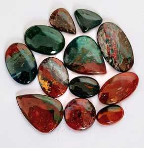 Lot de 100 grammes de cabochons en pierre de sang naturelle, 9-11 pièces, tailles et formes variées, pierres précieuses en vrac pour la fabrication de bijoux - Product Image 4