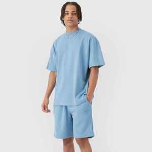 Ensemble t-shirt et short pour homme, bleu clair, col rond, tissu tricoté uni, style décontracté, respirant, pour l'été - Product Image 1