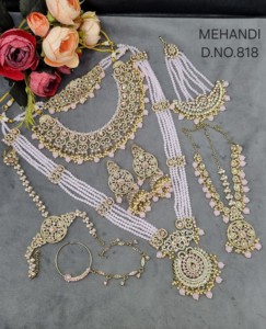 Luxury Dulhan Jewelry <b>Set</b> Antique Gold Plated Finish Cubic Zirconia & Pearl Multi Piece Bridal <b>Jewellery</b> <b>Set</b> <b>For</b> Women Wholesale - Product Image 1