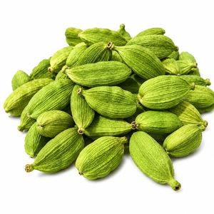 AQUA VRIKSHA Cardamomo Verde Premium 6-7 mm |   Elaichi Entero Natural |   Cardamomo Indio de Calidad de Exportación |   99% de Pureza |   Dulce - Product Image 3