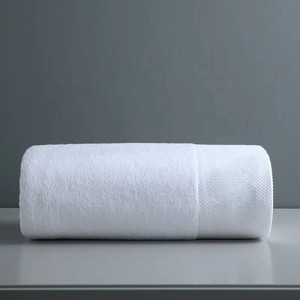 Serviette de toilette moderne en coton, légère, douce, texture lisse, pour salle de bain, gym, spa, fabricant OEM en gros, coton tissé de qualité supérieure - Product Image 3