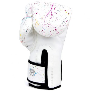 Gants de boxe Fairtex professionnels blancs pour l'entraînement au kickboxing, gants de sparring, gants de boxe thaïlandaise en cuir véritable - Product Image 4