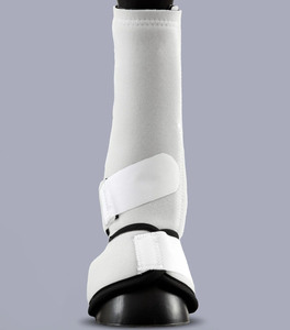 Bottes de protection respirantes en caoutchouc éponge blanc pour les tendons des chevaux, pour usage extérieur - Product Image 3