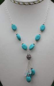 Collar de Cuentas de Resina Turquesa Moderno y a la Moda con Colgante de Resina para Boda y Regalo - Product Image 3