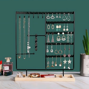 Organizador de Joyas de Dos Niveles con Paneles para Pendientes, Ganchos para Collares, Barras para Pulseras, Bandeja de Almacenamiento Antienredos y Ahorro de Espacio - Product Image 4