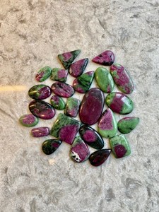 Lote al por mayor de gemas sueltas de Rubí Zoisita, cabujones, proveedor de piedras a granel para la fabricación de joyas - Product Image 2