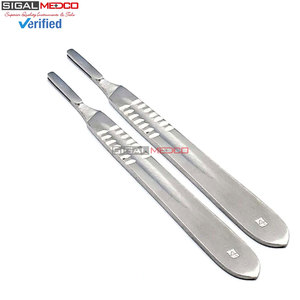 Lames de scalpel stériles Surgi 100 pièces, scalpel manuel jetable chirurgical, 2 poignées de scalpel réutilisables, certifié CE, garantie de 3 ans - Product Image 3