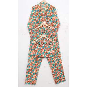 ชุดนอนผ้าฝ้ายสไตล์อินเดีย โบโฮและฮิปปี้ ชุดเสื้อ-กางเกงลายดอกพิมพ์ลายด้วยมือ ชุดนอนสำหรับผู้หญิง ขายส่ง - Product Image 5