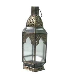 Lanterne à bougie suspendue en métal de style marocain faite à la main avec des panneaux en verre transparent pour la décoration de la maison et les événements, vente en gros - Product Image 1