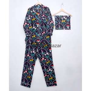 Pijamas de Mujer Hechos a Mano en India con Estampado Digital Floral Vintage de Lujo - 100% Algodón Premium Suave, Transpirable, para Primavera/Verano - Product Image 5