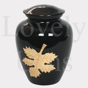 Urna de cremación Maple Memories, tamaño mediano para adultos, recipiente conmemorativo para cenizas, diseño decorativo inspirado en la madera - Product Image 2