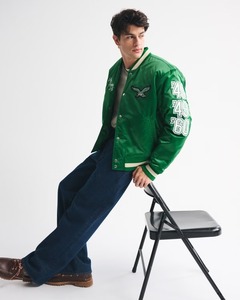 เสื้อแจ็คเก็ตซาฟารีสำหรับผู้ชาย DCJK011 รุ่น Autumn Warm ความหนาปานกลาง เหมาะสำหรับกิจกรรมกลางแจ้ง ปิดด้วยซิป บริการ OEM รับทำโลโก้ตามสั่ง สไตล์ลำลองแบบพัฟเฟอร์ - Product Image 6