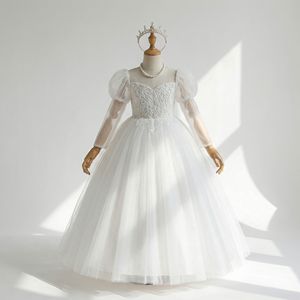 Vestido de Lujo con Encaje y Silueta de Princesa para Niñas, Ideal para Ceremonias Formales - Product Image 1