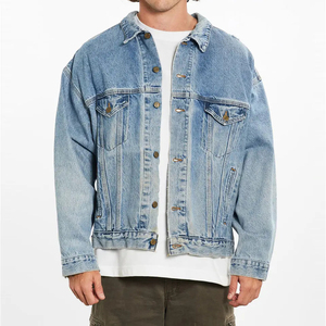 Chaqueta vaquera azul vintage de alta calidad con lavado ligero, corte holgado, cuello vuelto y botones, estilo streetwear. - Product Image 1