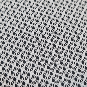 Tissu en dentelle extensible à petites fleurs en maille, 147 cm, léger et respirant, tricoté chaîne, pour bande de soutien-gorge, lingerie et sous-vêtements - Product Image 4