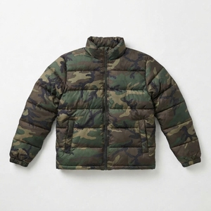 Chaqueta Acolchada de Camuflaje para Hombre, Cuello Alto, Cierre de Cremallera, Resistente al Viento, Relleno de Poliéster, Estilo Casual de Invierno - Product Image 1