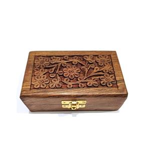 Boîte de rangement en bois verrouillable pour des besoins de stockage sécurisés, offrant sécurité et une construction en bois élégante - Product Image 6