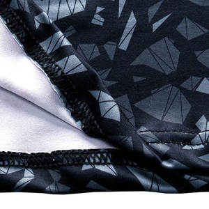 Rashguard Sublimation Homme Tendance Dernière Mode Haute Qualité Anti-Plis Prix Raisonnable - Product Image 4