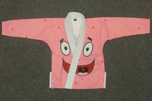 Kimono de karaté rose à motif de personnage de dessin animé, pantalon vert et violet, taille adulte unisexe, coupe personnalisée, imprimé, coton/polyester 400g, arts martiaux - Product Image 3