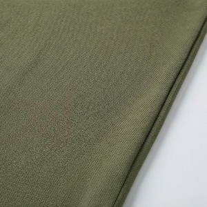 Polo en piqué de coton vert olive à manches courtes pour homme, décontracté, respirant, coupe classique, design tricoté uni - Product Image 5