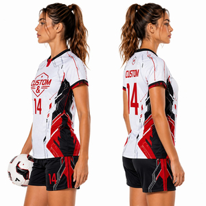 Vêtements de sport athlétiques, tenues d'entraînement, ensembles d'uniformes de football, ensembles de maillots à manches courtes et shorts très demandés pour femmes - Product Image 1