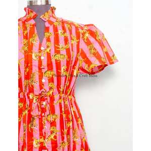 Vestidos Cortos Casuales y Sexys para Mujer, de Alta Calidad, Personalizables al por Mayor, con Estampado Floral, Manga Corta y Corte Ajustado - Product Image 3