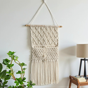 Panier mural minimaliste en macramé pour documents et articles de première nécessité, organisateur élégant pour la maison et le bureau - Product Image 1